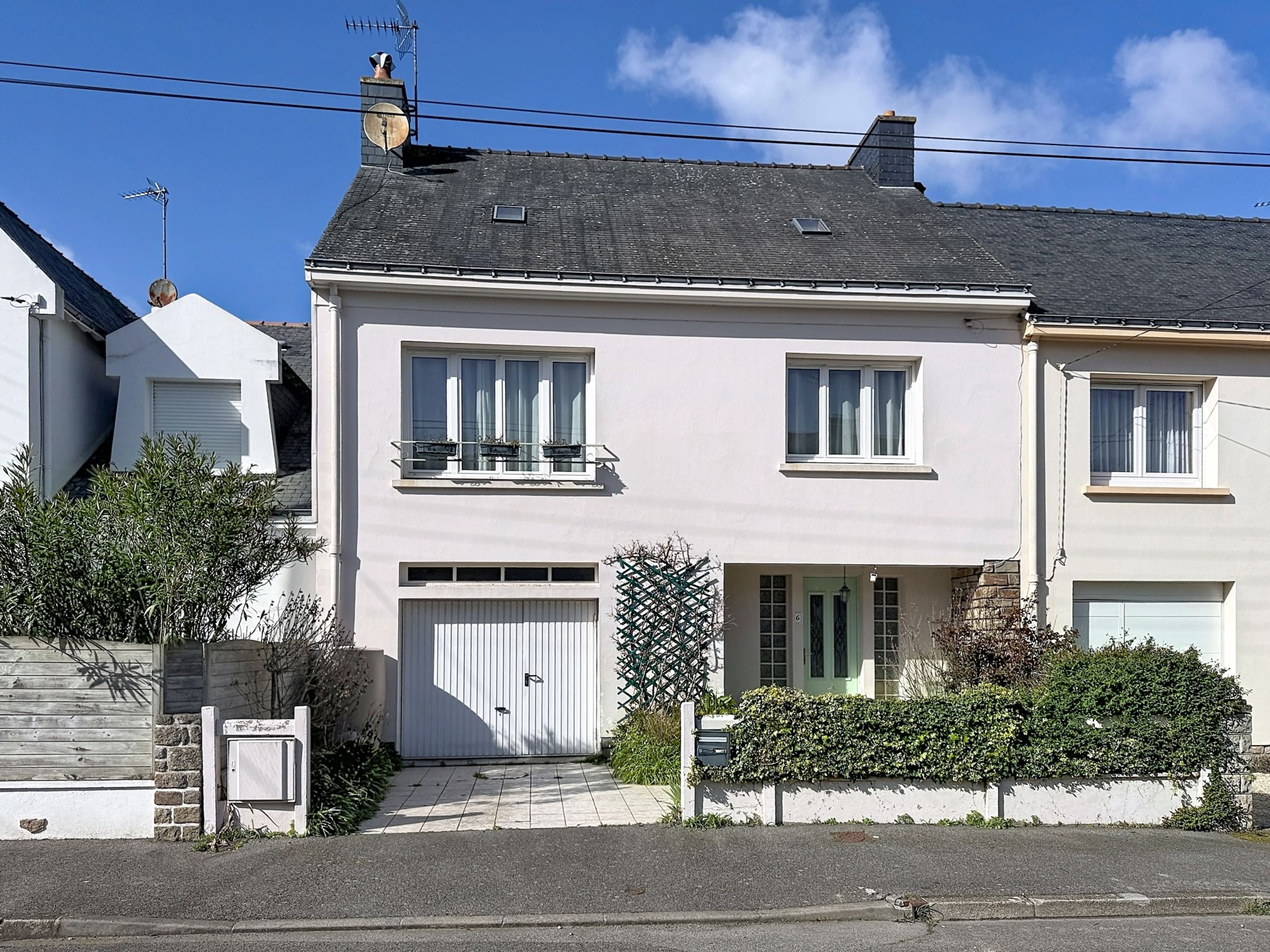 Maison - SAINT NAZAIRE - 100.00 m²
