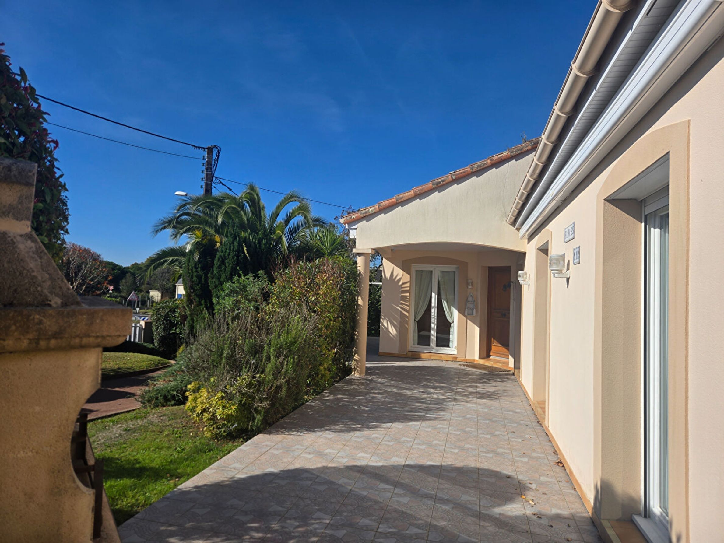 MAISON  ST MARC SUR MER