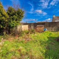 Terrain constructible de 188 m², libre de constructeur à Saint Nazaire